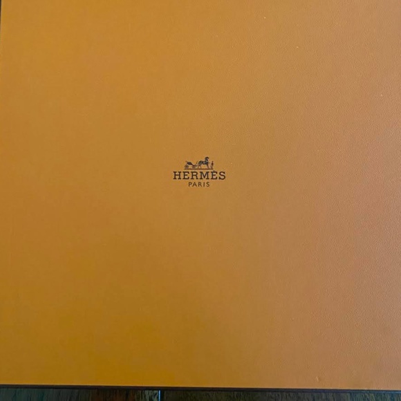 Hermes Scarf Box 9.5" X 9.5" - Picture 2 of 9